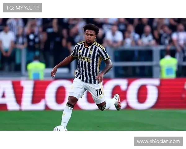 罗马诺曝麦肯尼与尤文续约四年